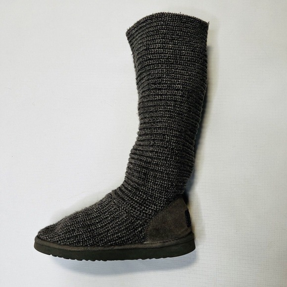 UGG AUSTRALIA WOMEN'S CARDY SWEATER STYLE KNIT MID CALF BOOTS IN GRAY 8 M $150 - Picture 9 of 13